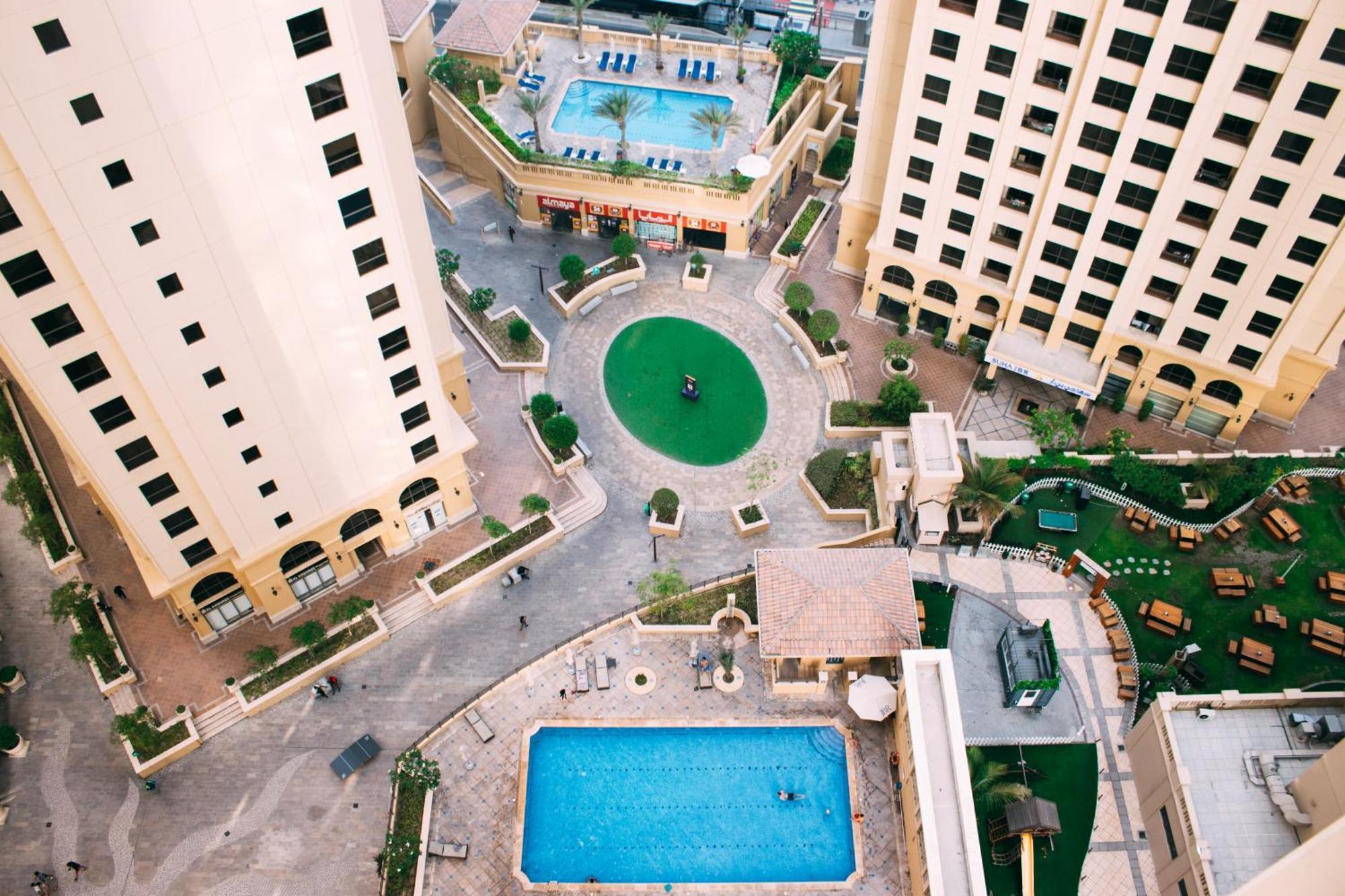 Lunar Hostel 96 ดูไบ ภายนอก รูปภาพ